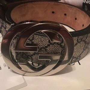 Gucci belt